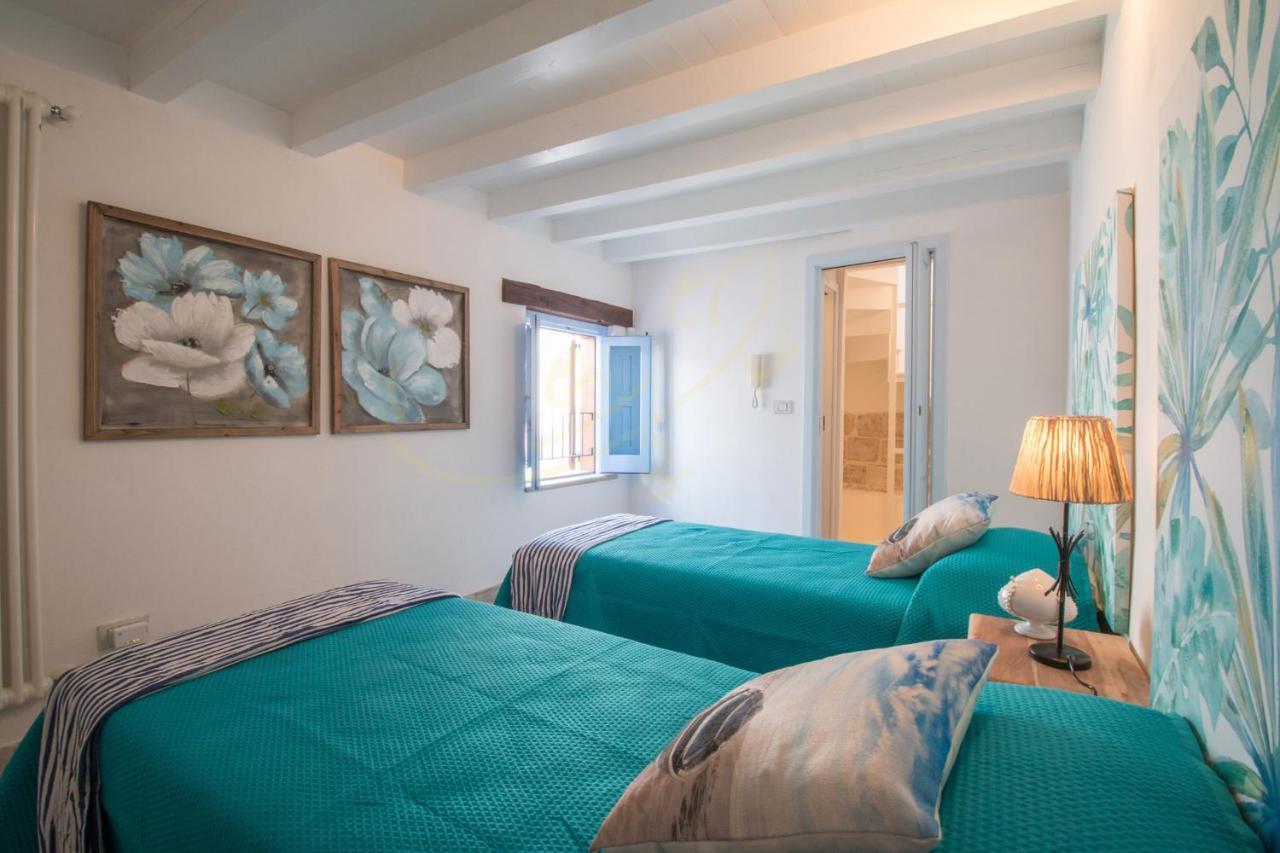 Td Casa Reina In The Historic Center With Terrace Daire Polignano a Mare Dış mekan fotoğraf